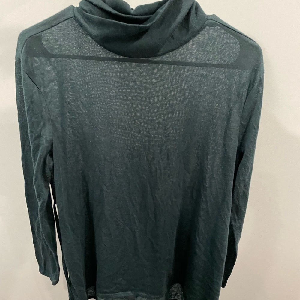 Vera Wang green sweater
